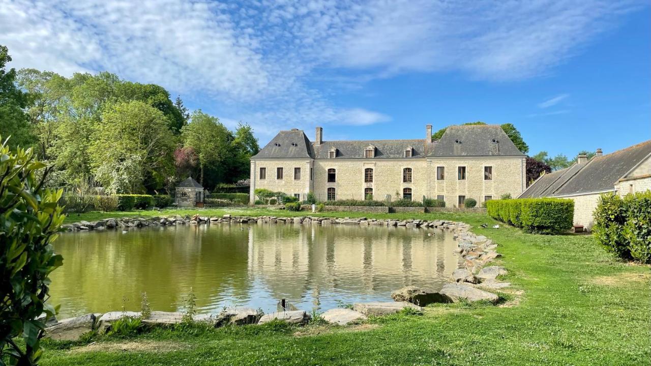 Chateau Du Bu Anctoville Buitenkant foto